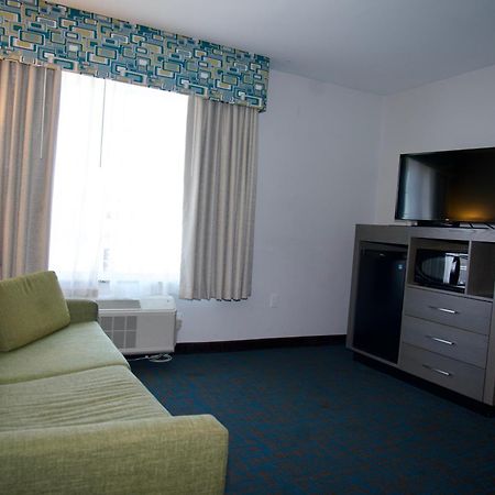 La Quinta By Wyndham St. Paul-Woodbury Exterior foto