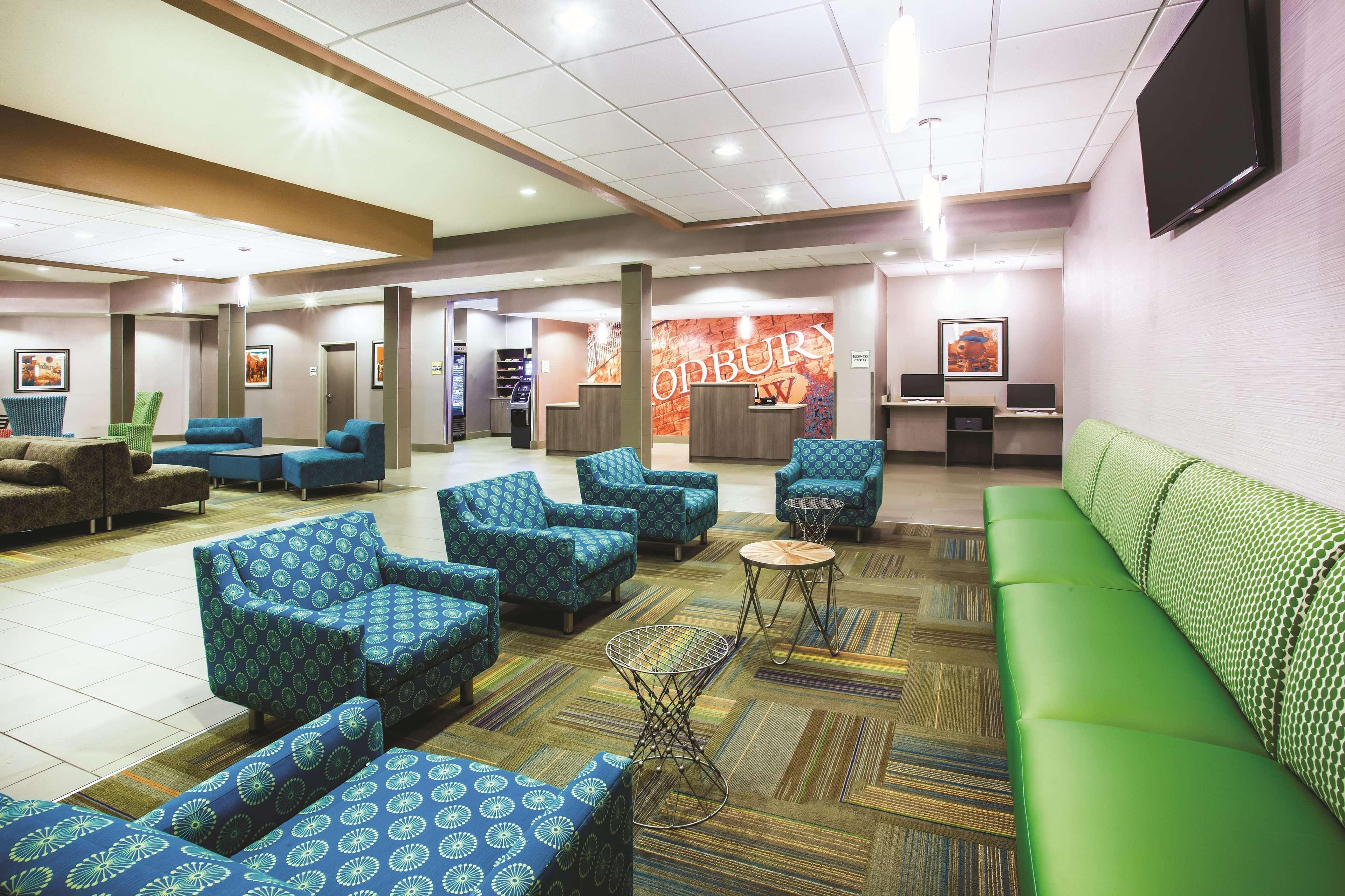 La Quinta By Wyndham St. Paul-Woodbury Exterior foto