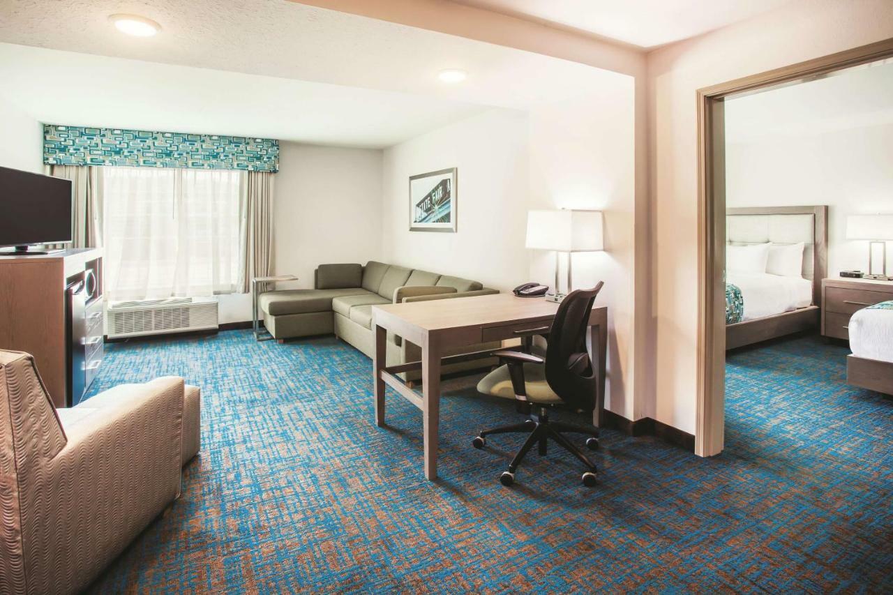La Quinta By Wyndham St. Paul-Woodbury Exterior foto