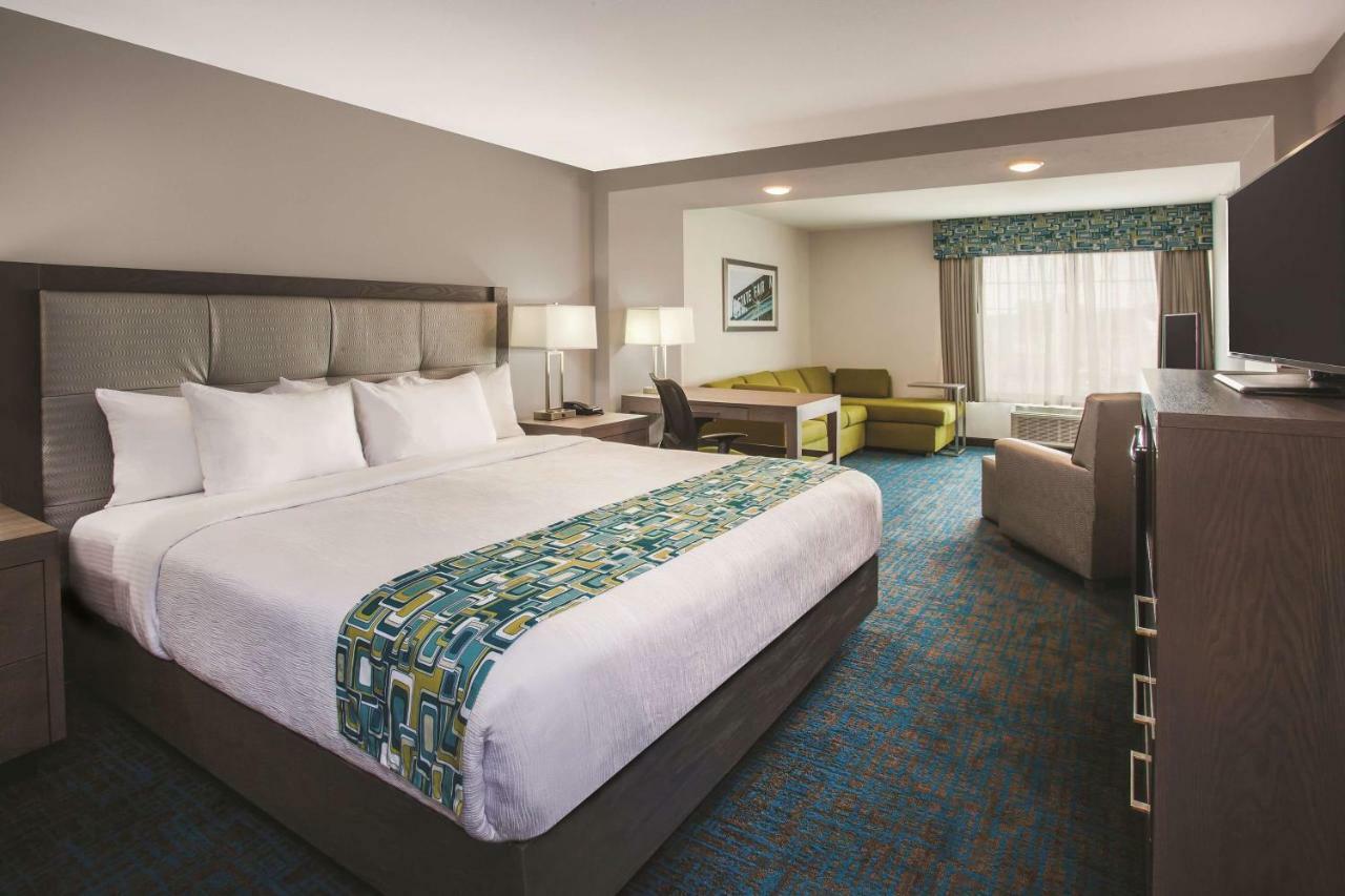 La Quinta By Wyndham St. Paul-Woodbury Exterior foto
